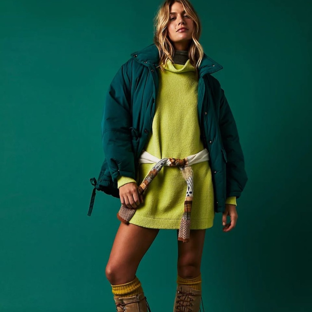 BNWT! Free People Ottoman Tunic in Celery Green - Picture 2 of 6